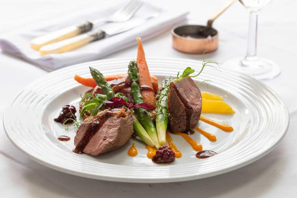 Worcester Bank House Hotel Spa & Golf; BW Premier Collection Bransford Esterno foto
