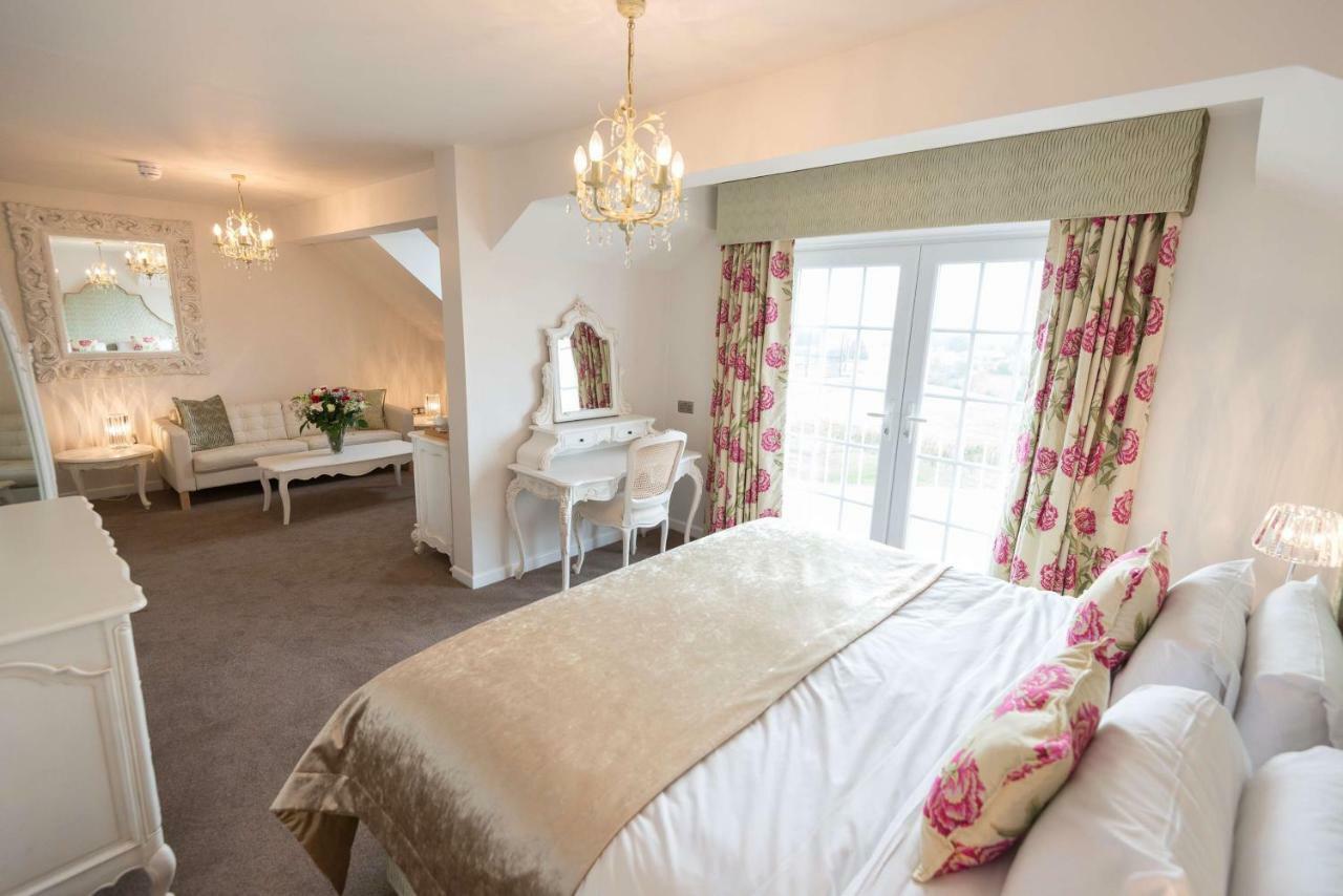 Worcester Bank House Hotel Spa & Golf; BW Premier Collection Bransford Esterno foto